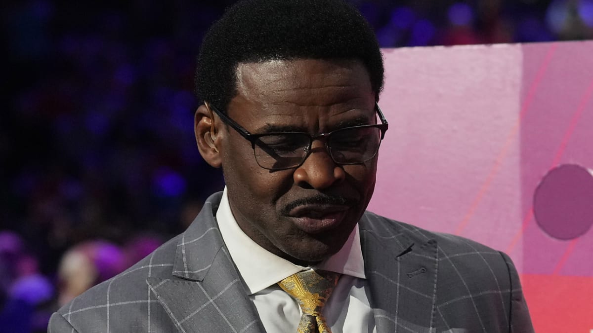 Super Bowl 2023: Michael Irvin pulled from NFL Network after misconduct  allegations