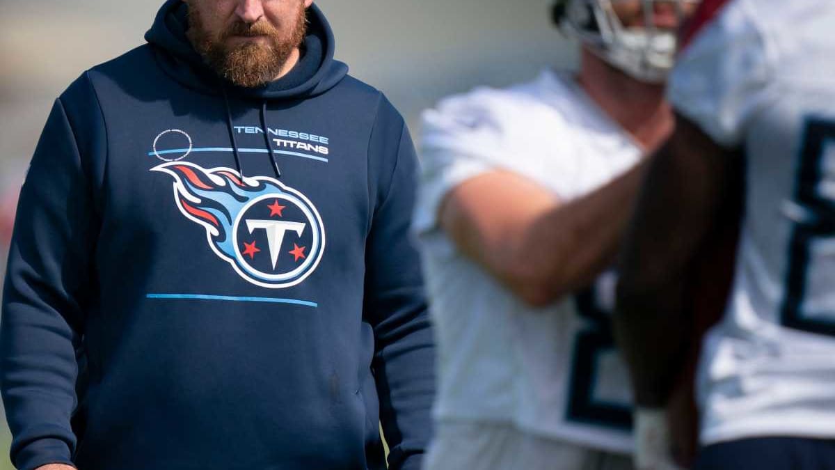 Tennessee Titans Add Three Assistants to Coaching Staff - Sports  Illustrated Tennessee Titans News, Analysis and More