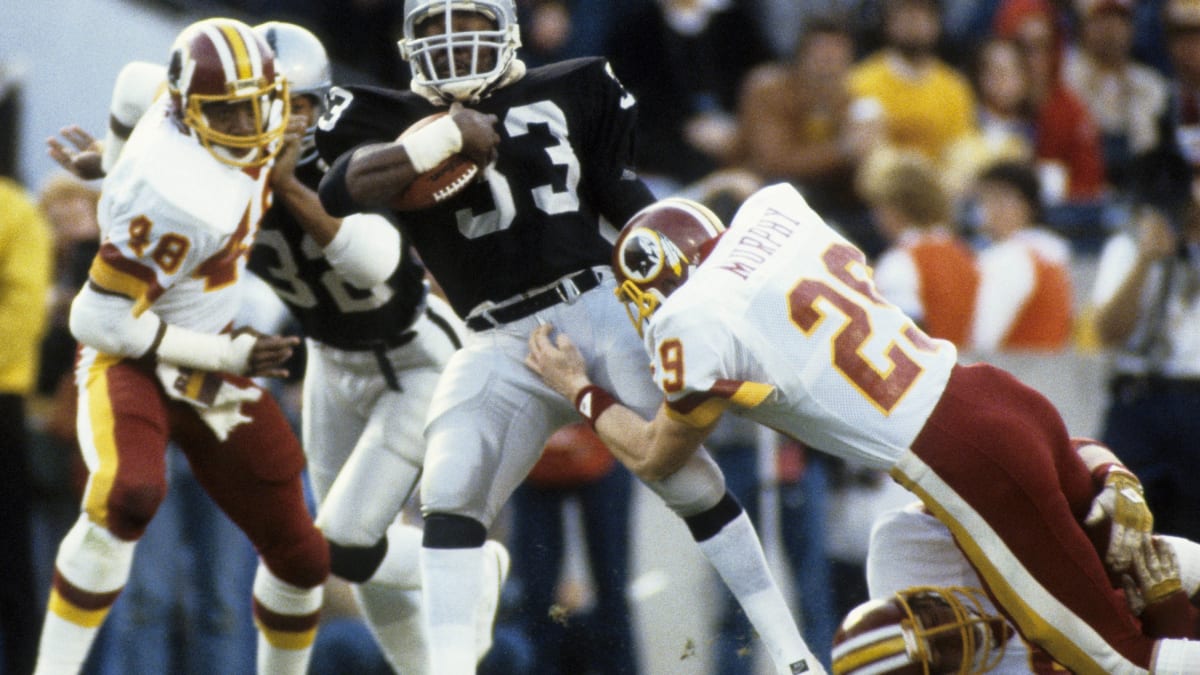 LB Rod Martin Was a Raiders Super Bowl Hero--Twice for the Raiders - Sports  Illustrated Las Vegas Raiders News, Analysis and More