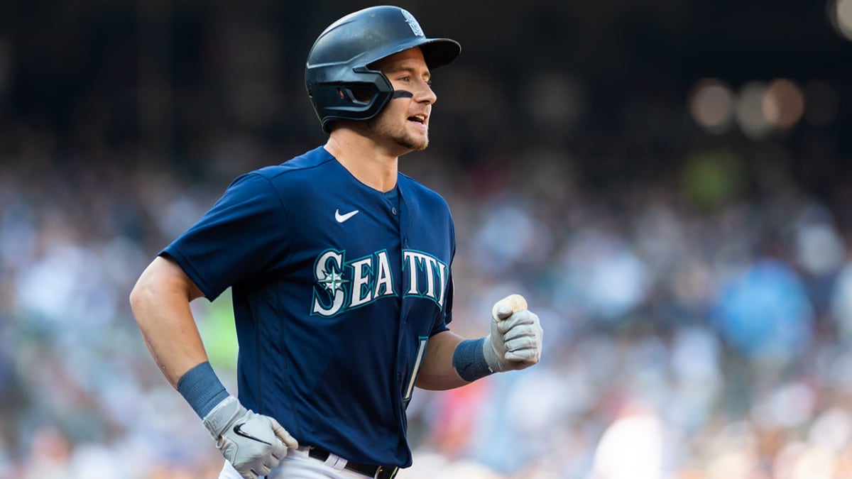 Jarred Kelenic stays hot as Mariners jolt Cubs