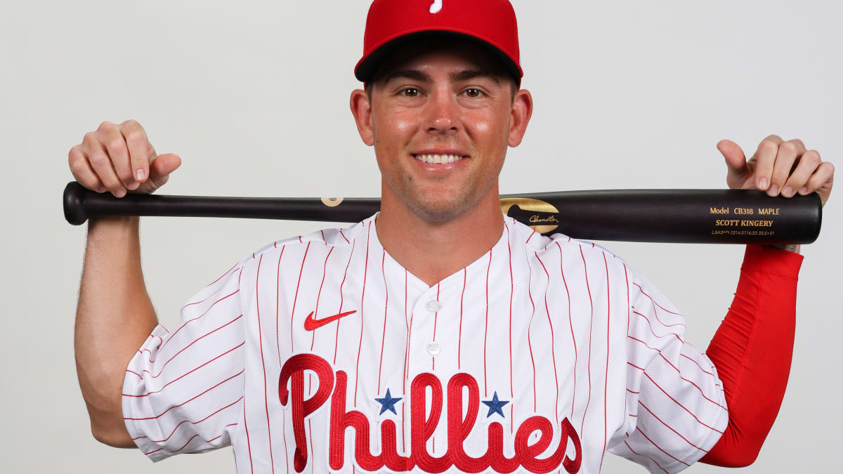 Scott Kingery makes Phillies' Opening Day roster, signs six-year extension  - Arizona Desert Swarm