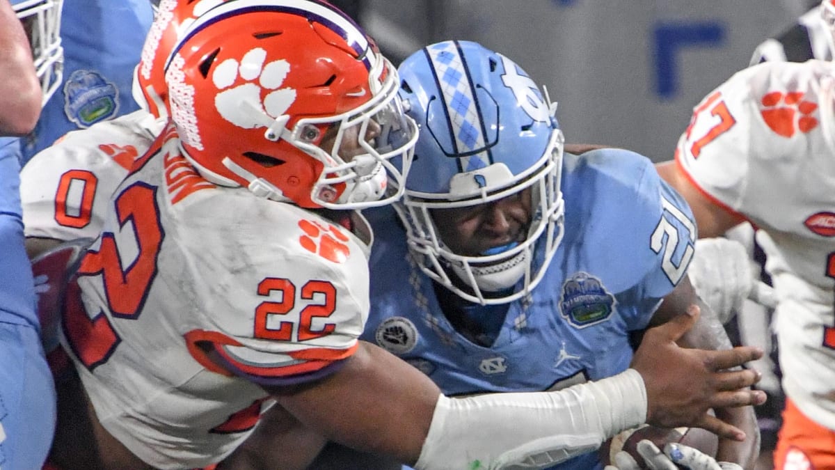 Chicago Bears 2023 Mock Draft 2.0 for BearDigest - Sports Illustrated  Chicago Bears News, Analysis and More