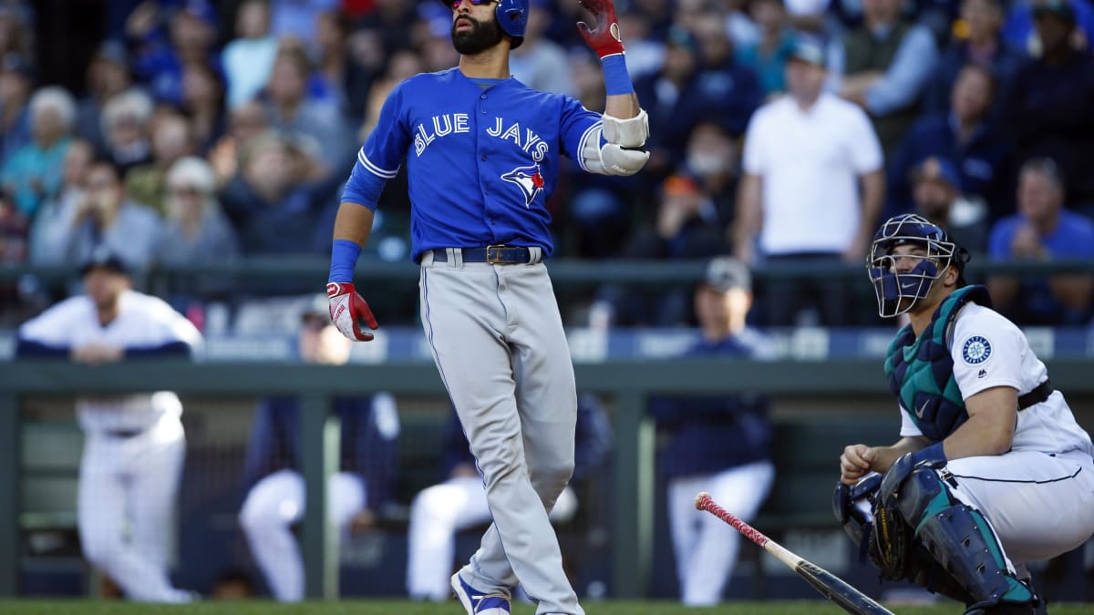 Joey Bats joins Level of Excellence, but Cubs spoil Blue Jays party