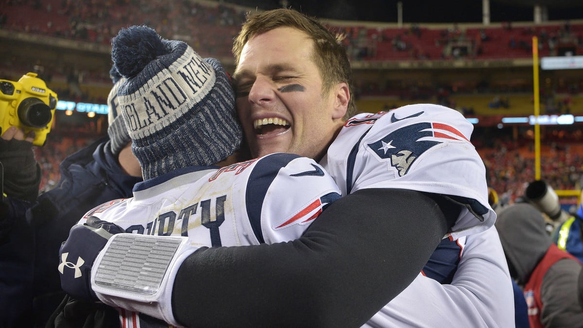 Tom Brady Message To Devin McCourty Clears Up 'Old New England