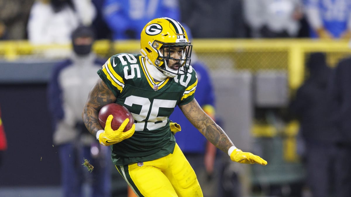 Former Starting Linebacker Krys Barnes Won't Return to Packers - Sports  Illustrated Green Bay Packers News, Analysis and More