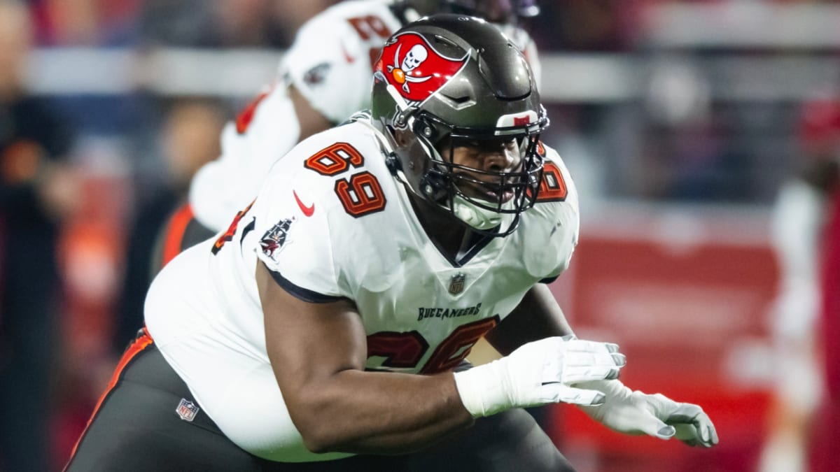 Bucs Trade News: How the Shaq Mason trade helps Bucs' salary cap woes