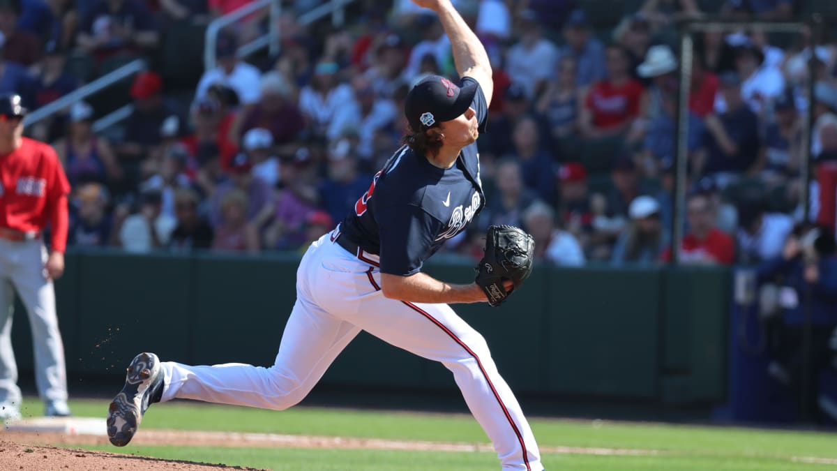 Braves recall Dylan Dodd to start Saturday's game vs. Pirates