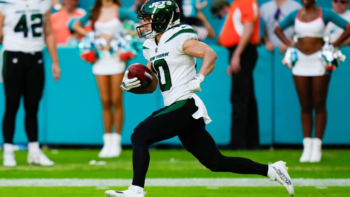 WR Braxton Berrios speaks on importance of Dolphins overcoming