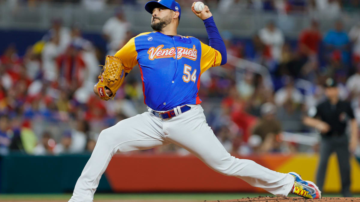 Texas Rangers Martin Perez starts, but the US advances to WBC Semifinals