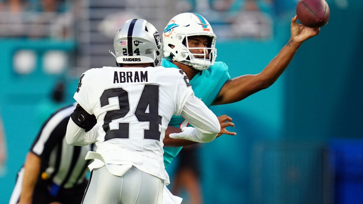 Las Vegas Raiders strong safety Johnathan Abram (24) blitz's past New  England Patriots r …