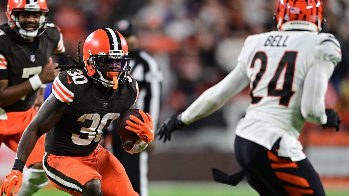 Browns place $2.43 million restricted free agent tender on RB D'Ernest  Johnson, can match any offer 