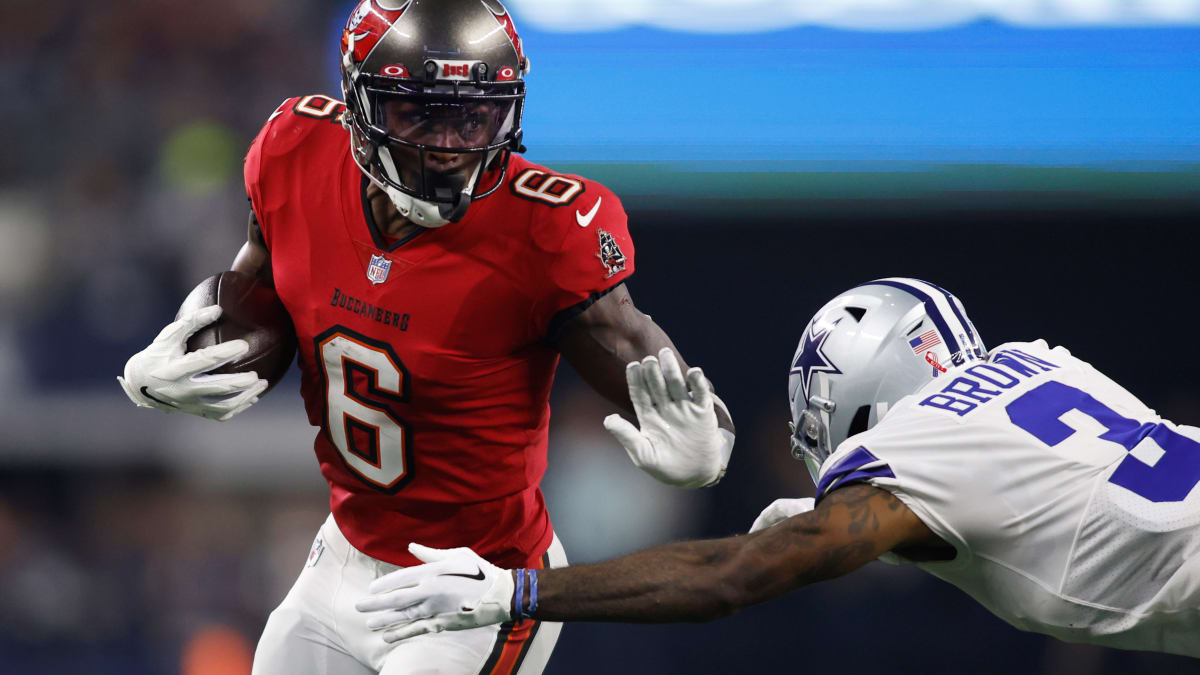 7-time Pro Bowl receiver Julio Jones signs 1-year deal with Buccaneers