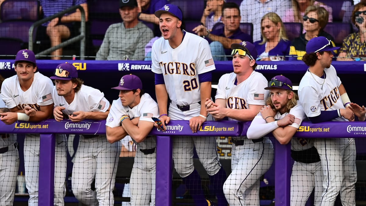 Tulane baseball prevails 4-1 over Top 15-ranked LSU