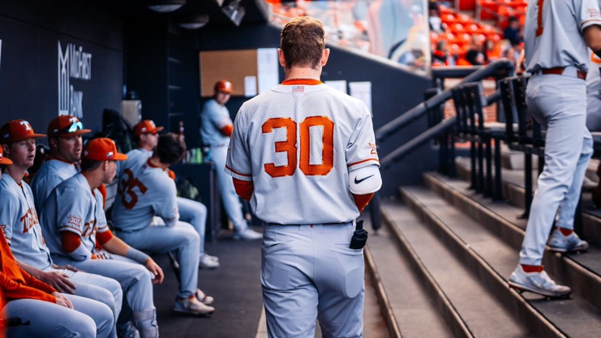 Joanna's Longhorn Baseball Page: Game 38: Oklahoma State at Texas