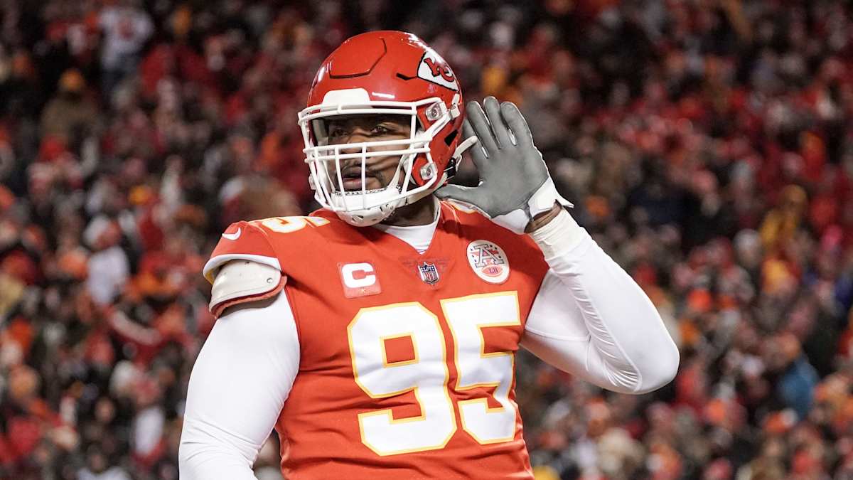 Chiefs-Colts: Andy Reid says NFL will get report on Chris Jones' penalty -  Arrowhead Pride