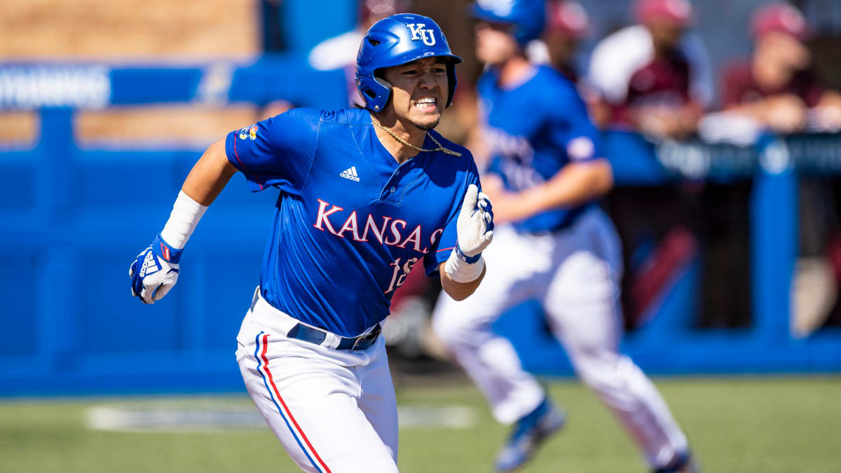 Kansas Jayhawks baseball honors Buck O'Neil, KC Monarchs