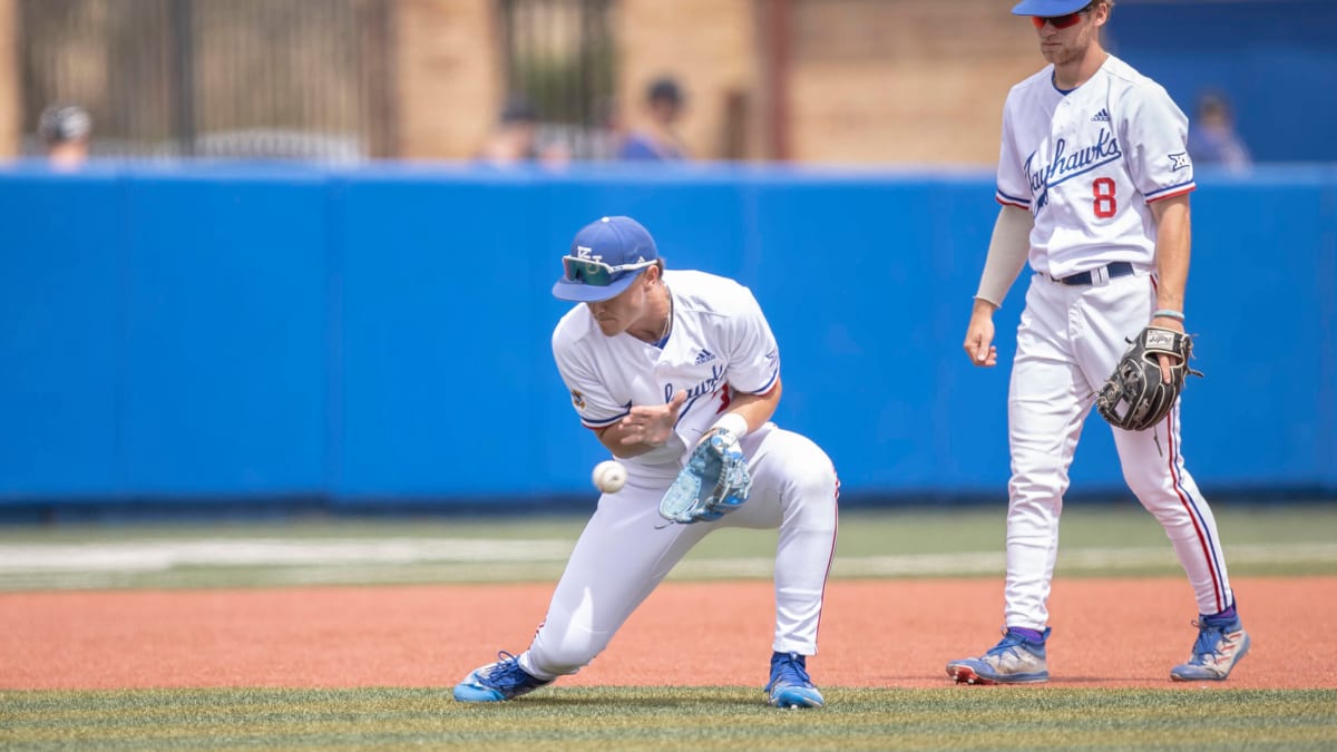 OSU baseball complete sweep of Jayhawks, Sports