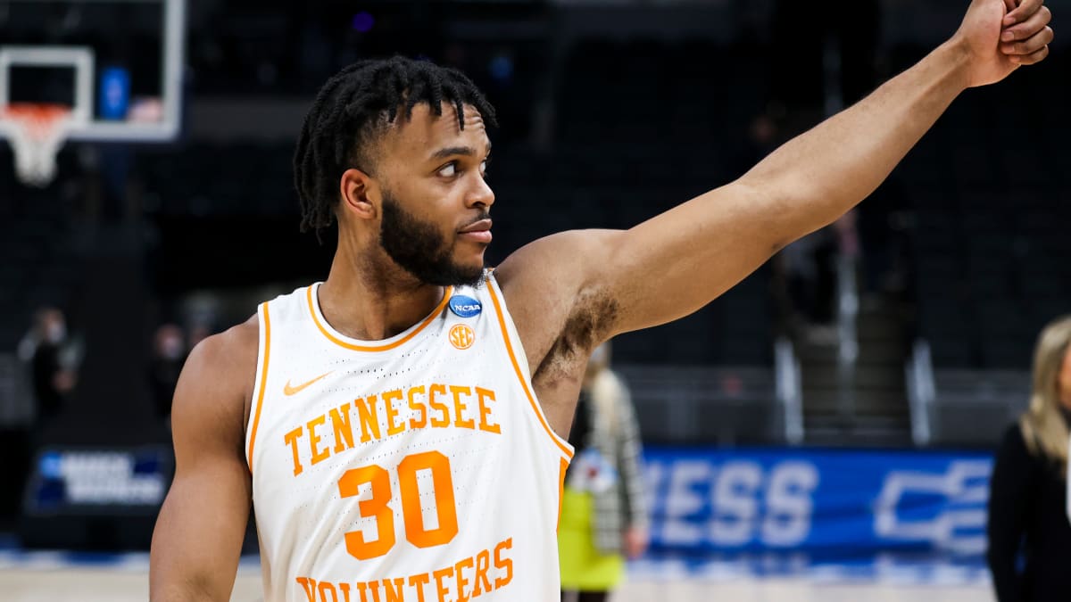 Kennedy Chandler declares for the NBA Draft