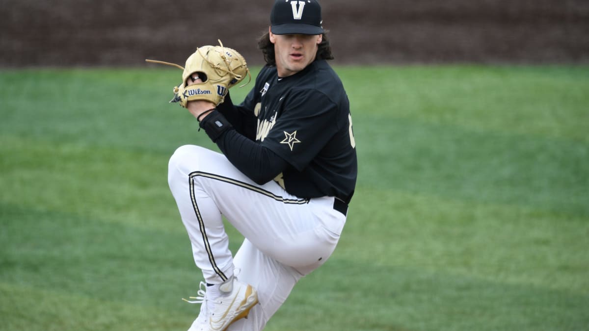 Vanderbilt Baseball: Black Outlasts Gold - Sports Illustrated Vanderbilt  Commodores News, Analysis and More