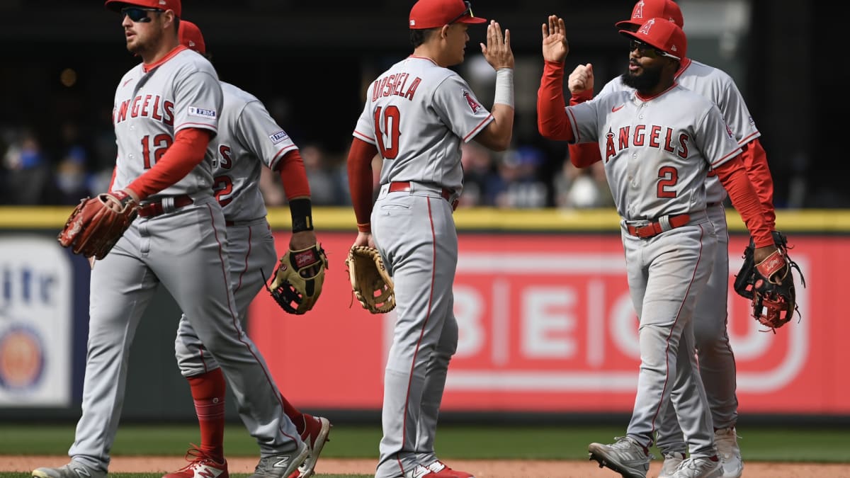 Los Angeles Angels fans dejected as Gio Urshela out for season