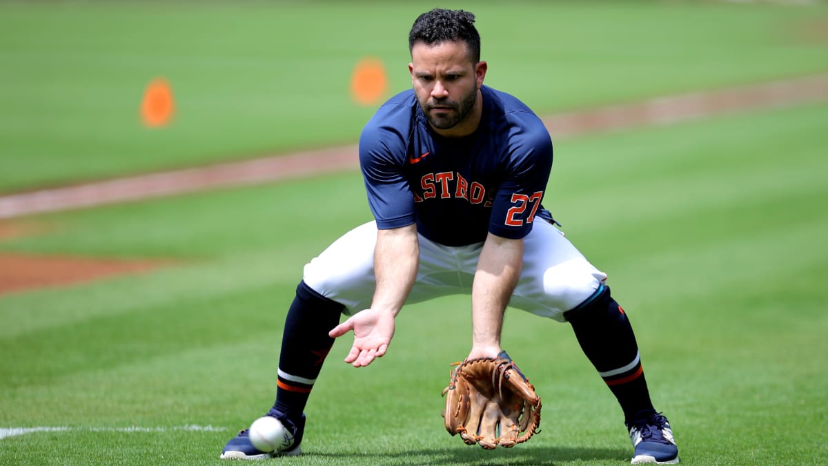 Mauricio Dubón faces uncertain future amid Astros' injury returns