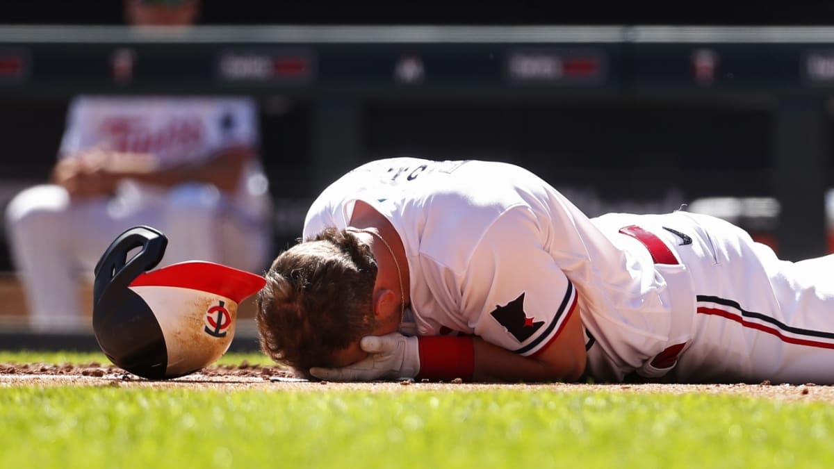 Twins reinstate Farmer 4 weeks after hit by pitch in face, demote Miranda  to Triple-A