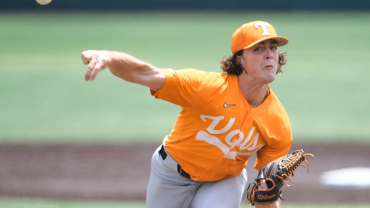 Look: Tennessee Vols Baseball Donning New Uniforms in Lexington - Sports  Illustrated Tennessee Volunteers News, Analysis and More