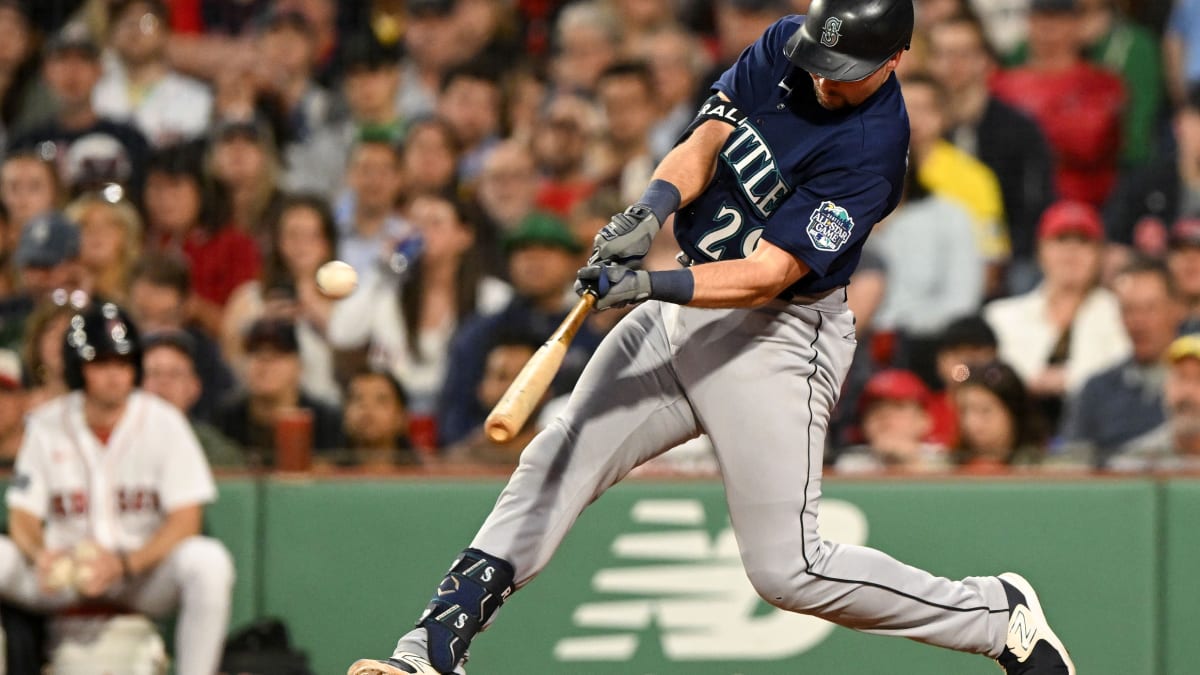 Seattle Mariners' Cal Raleigh Makes Baseball History at Fenway Park -  Fastball