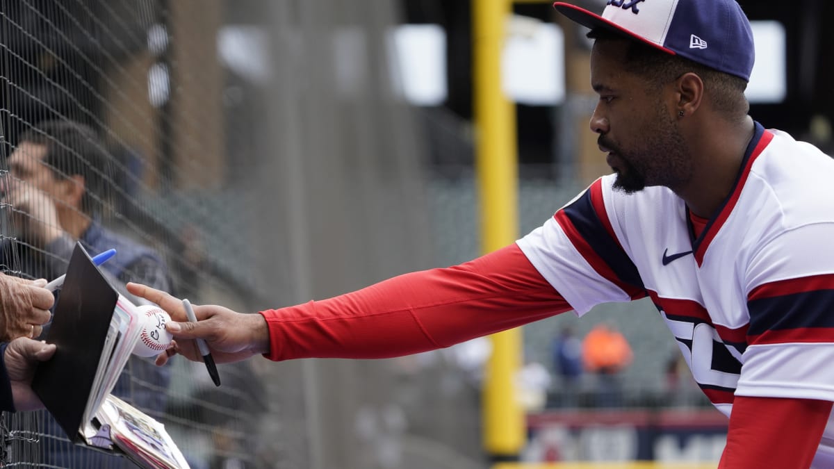 Chicago White Sox' Eloy Jimenez Ready For Rehab Assignment - Fastball