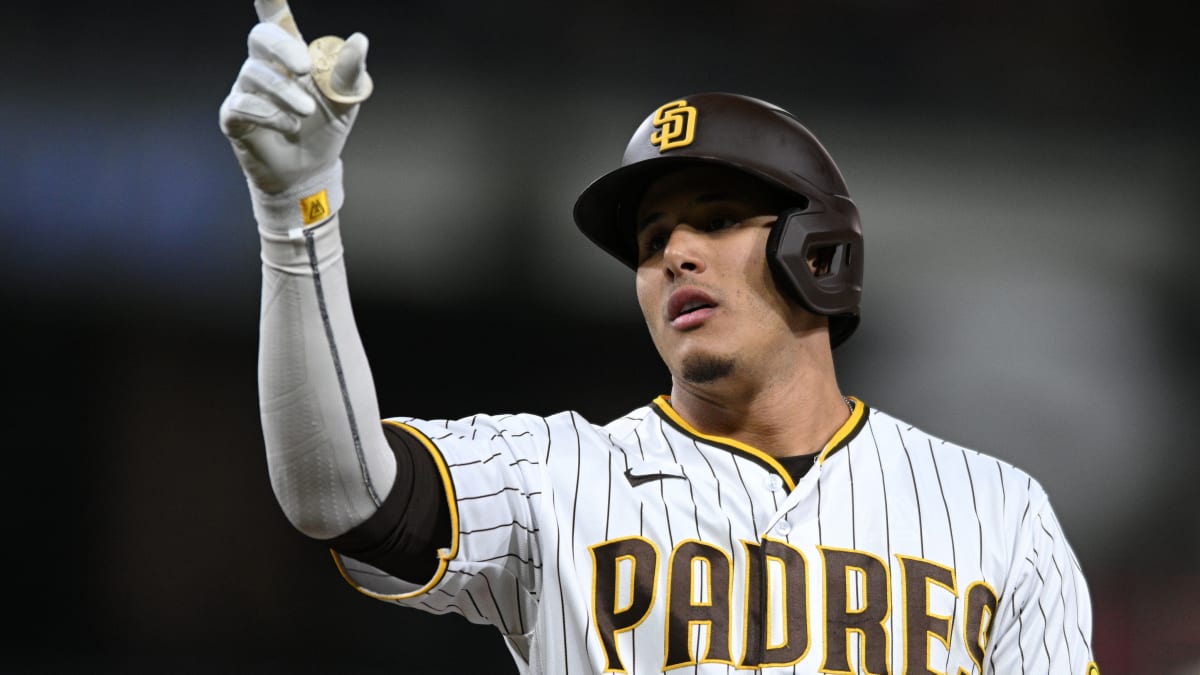 Padres News: Manny Machado Talks About His Pride in Playing Every Day -  Sports Illustrated Inside The Padres News, Analysis and More