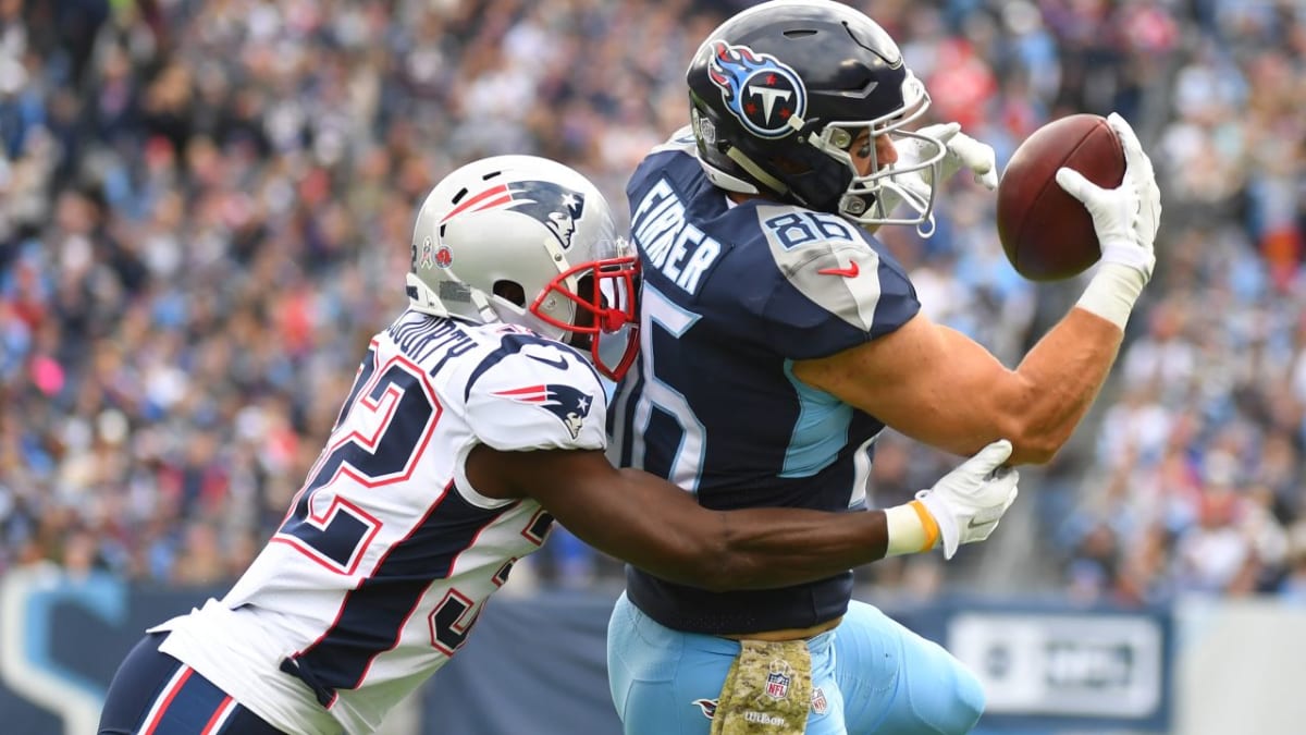 New England Patriots tight end Anthony Firkser (86) comes onto the field  during an NFL football practice, Friday, July 28, 2023, in Foxborough,  Mass. (AP Photo/Michael Dwyer Stock Photo - Alamy