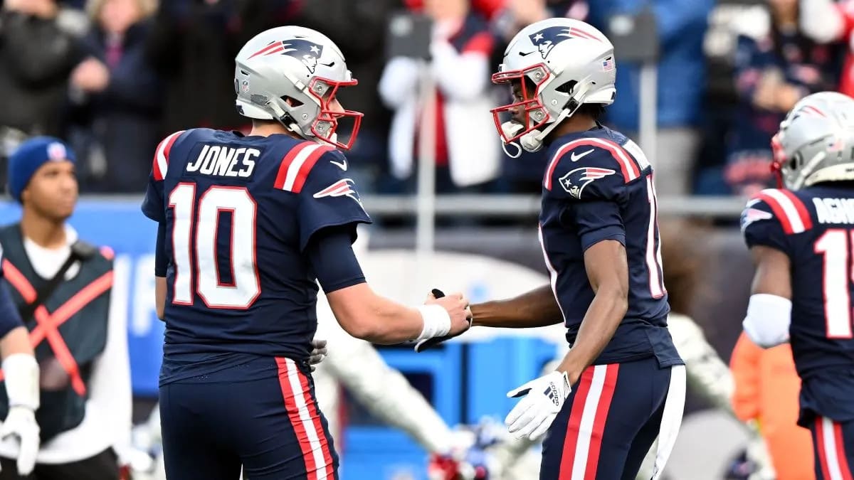 What the Patriots' OTAs mishap means for Mac Jones and the offense