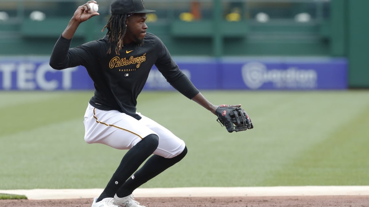 Oneil Cruz injury update: Pirates SS to miss months after breaking