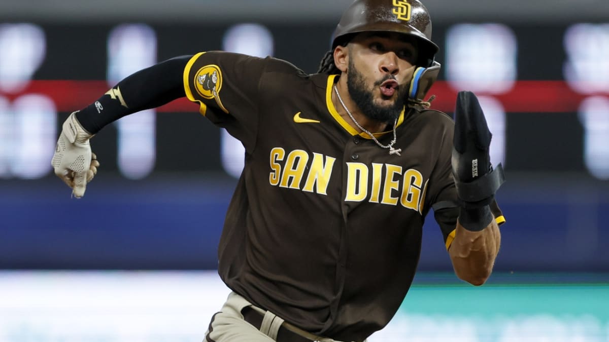 Tatis Jr., Naylor, Urías continue strong off-season starts, by FriarWire