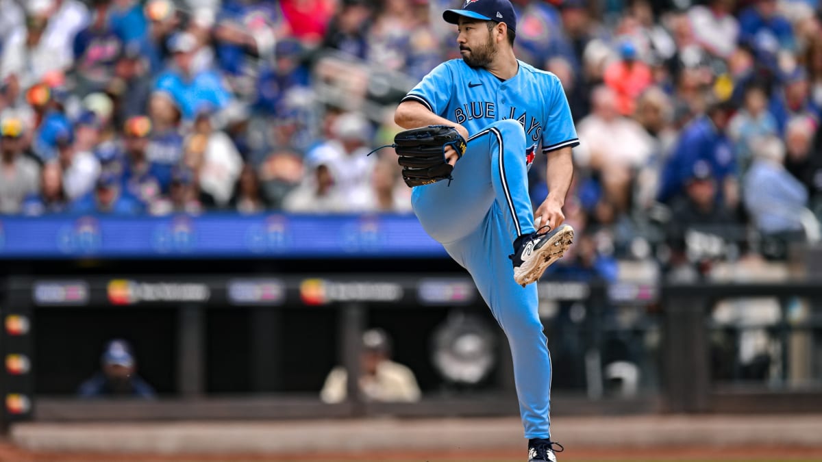 MLB on X: A 🇯🇵 matchup in the Big Apple. Yusei Kikuchi vs. Kodai Senga  at 1:40pm ET.  / X