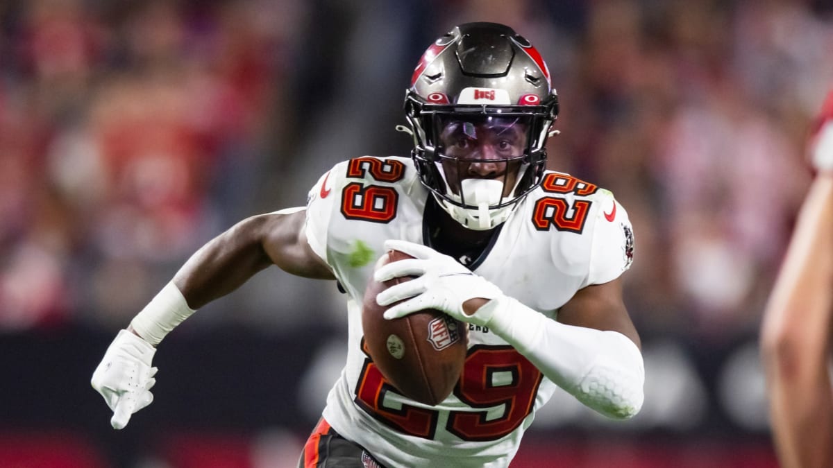 Rachaad White Fantasy Outlook: Should you draft Buccaneers RB in 2023?