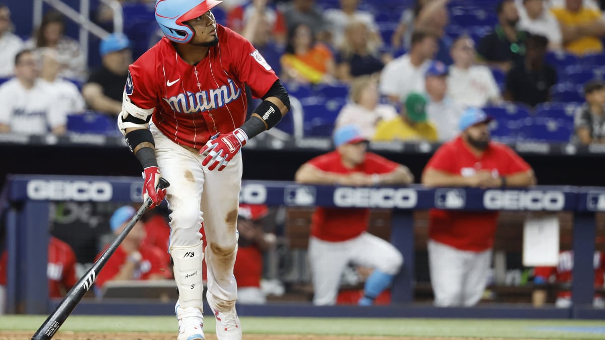 ESPN - Luis Arráez has been a hitting machine 🦾 Miami Marlins, MLB