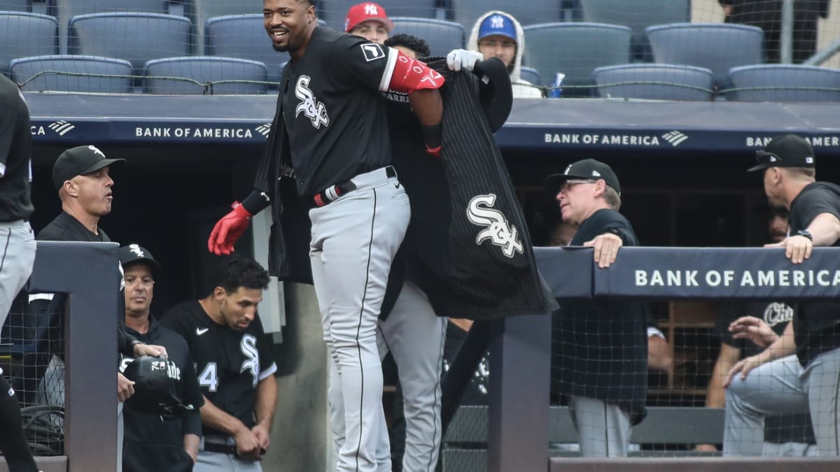 White Sox beat Brewers, and they're getting Eloy Jimenez back