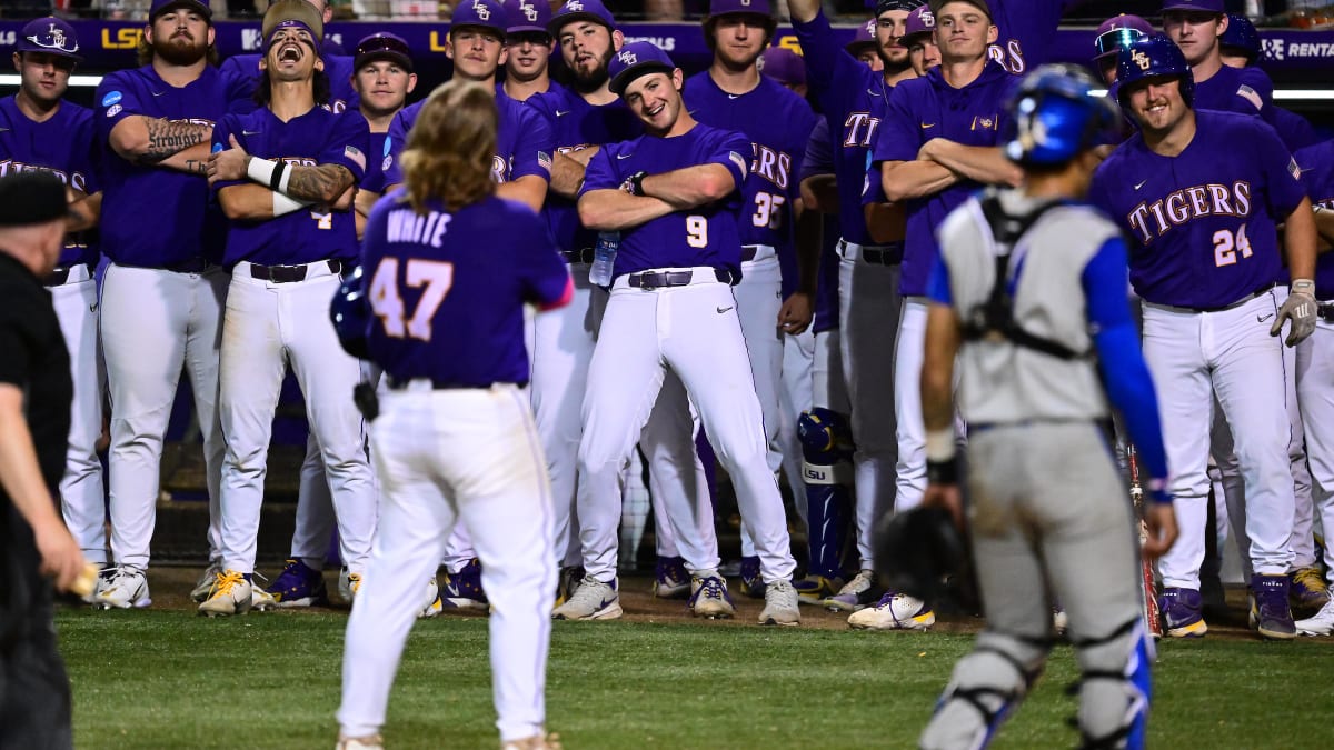 LSU Baseball on X: It's good to be back 😃