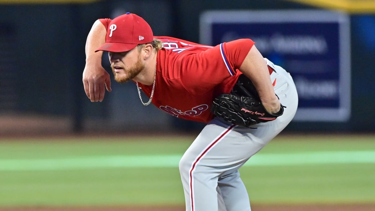 Phillies' Craig Kimbrel gets save after three pitch clock violations