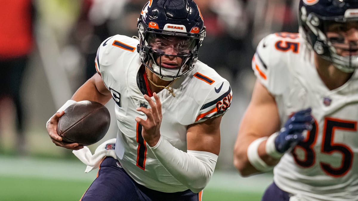 Chicago Bears to Wear Orange Helmets Twice in 2022 - Sports Illustrated Chicago  Bears News, Analysis and More