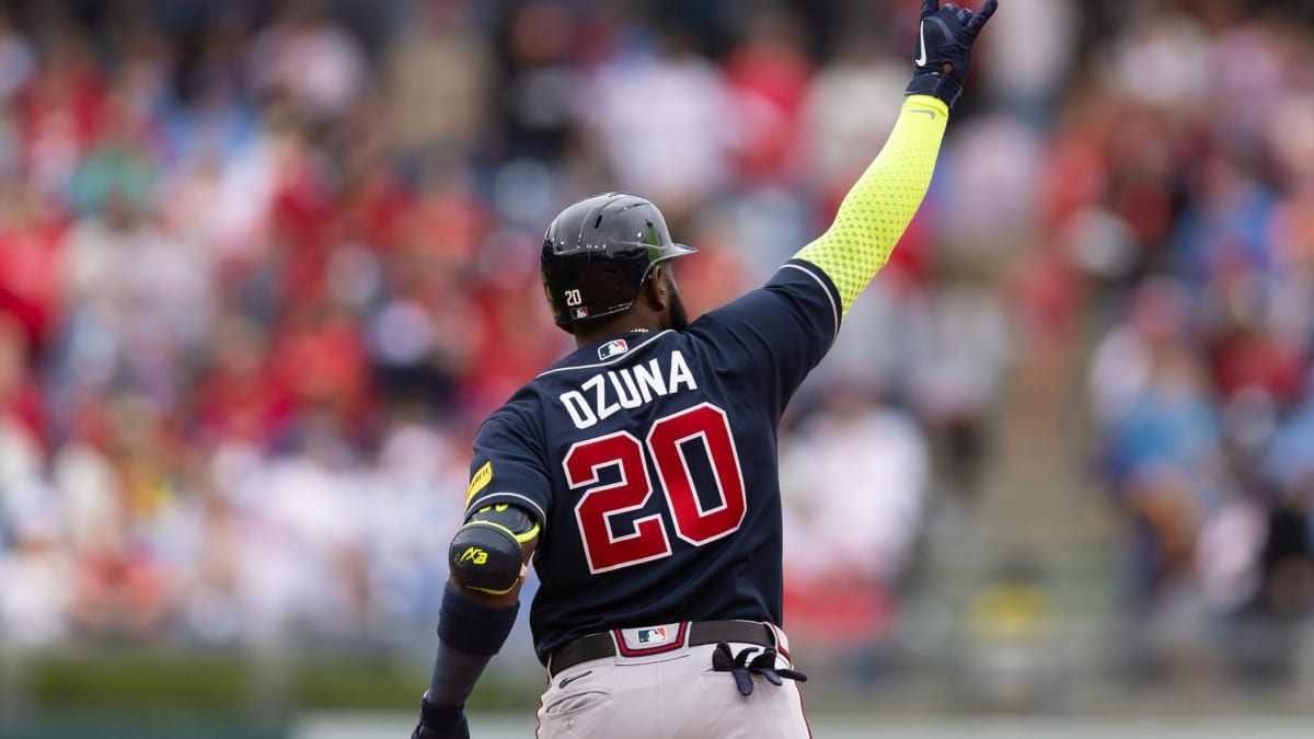 Phillies-Braves: Radio announcer has hilarious call of Ozuna homer