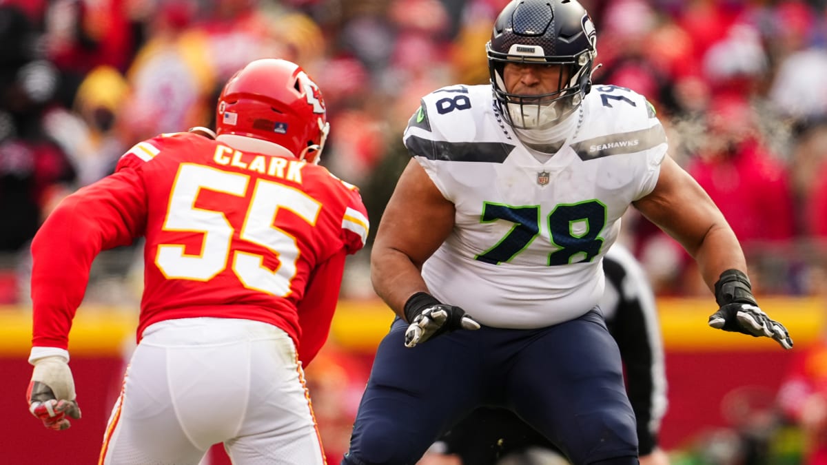 Seahawks 90-Man Roster Rundown: Tyreke Smith - Sports Illustrated Seattle  Seahawks News, Analysis and More