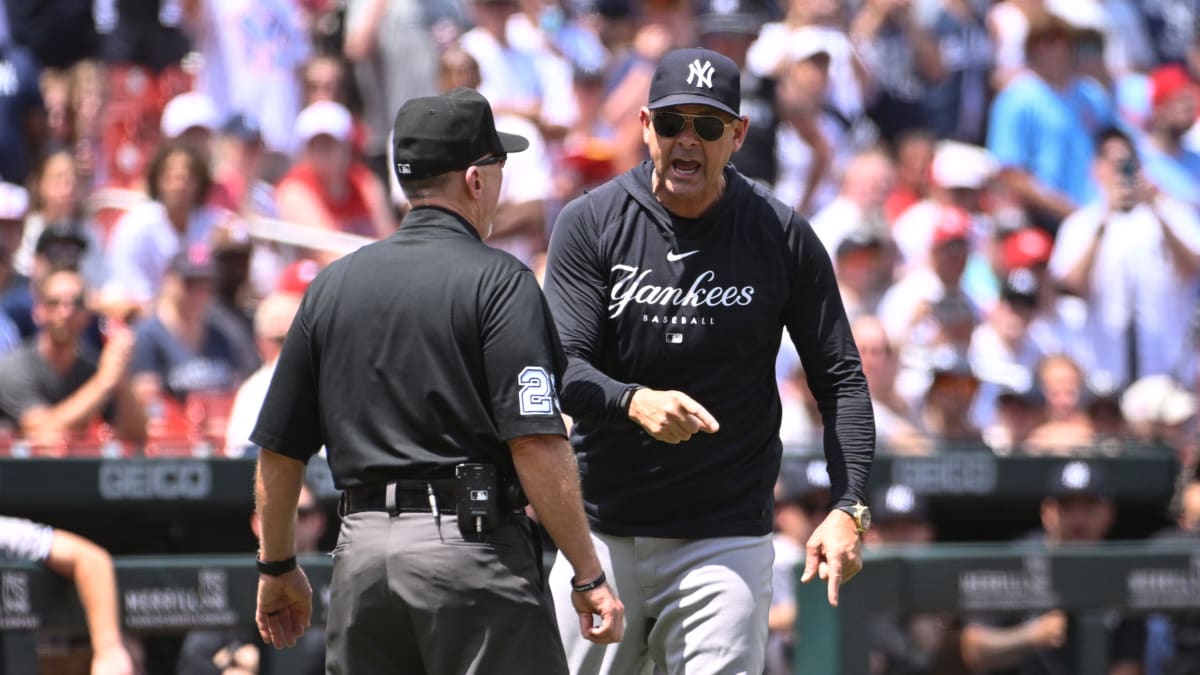 Yankees' Manager Aaron Boone's Future Reportedly In Question After