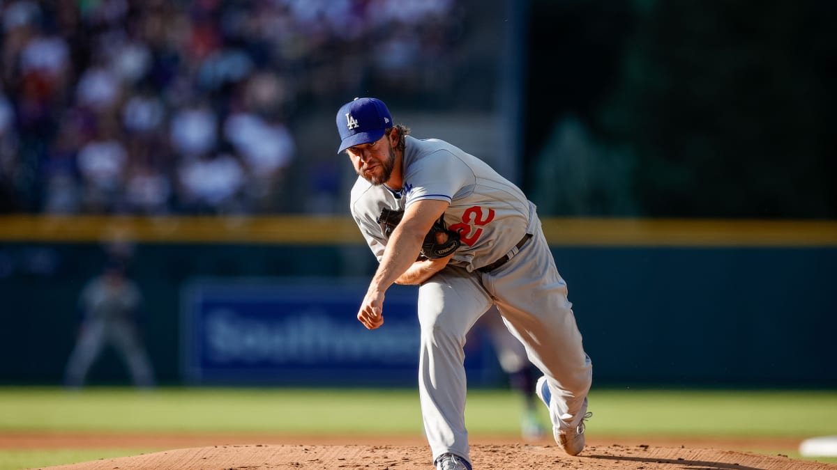 Clayton Kershaw moved by ovation for breaking Los Angeles Dodgers