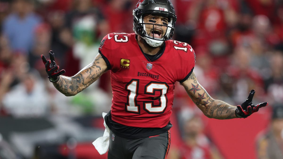 Mike Evans coming for Jerry Rice's record despite Bucs' QB