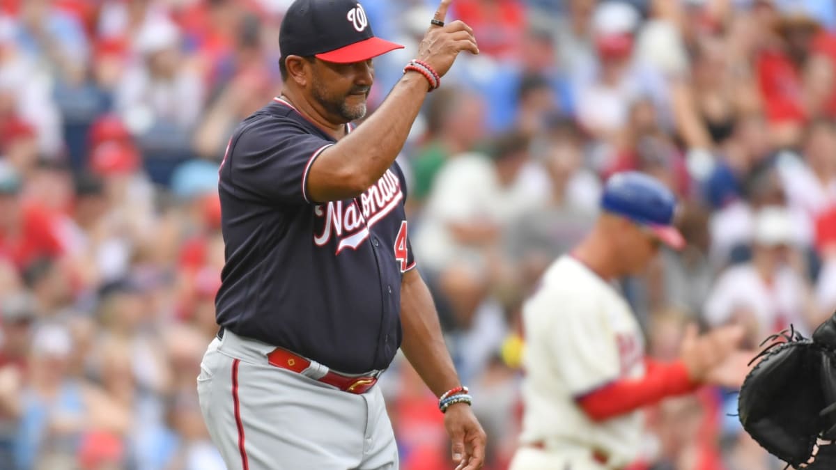 De La Cruz hits long homer with knob cover as Cincinnati Reds beat  Washington Nationals 9-2