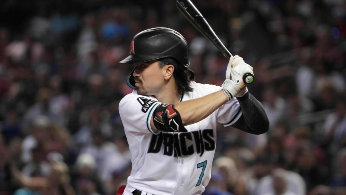 D-backs All-Star Carroll injures right arm on swing against Mets