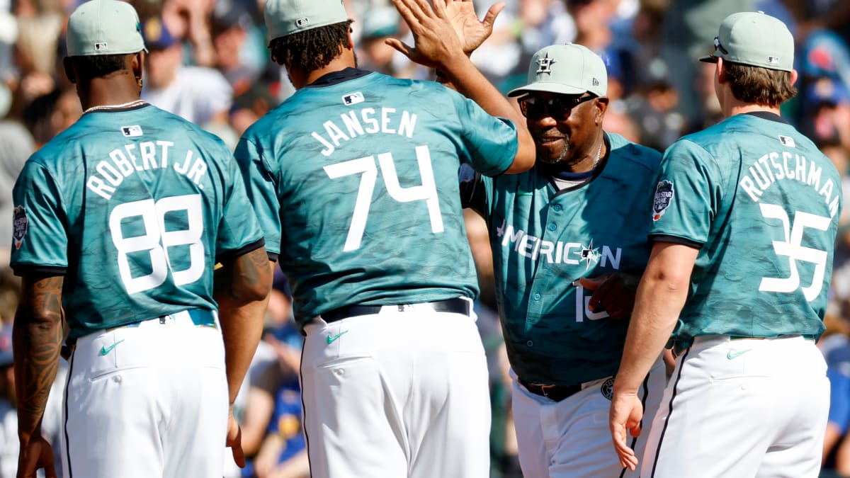 MLB All-Star Game 2023: Fans rip MLB over awful uniforms - Sports  Illustrated