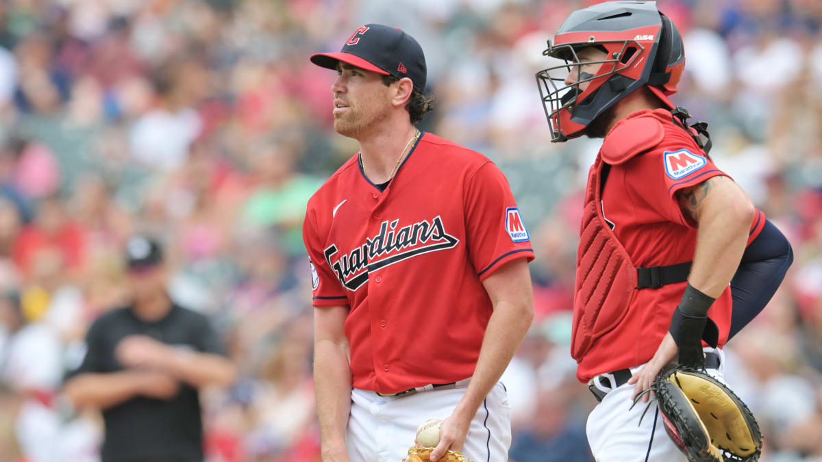 Guardians' Shane Bieber Out at Least 2 Weeks With Forearm Injury